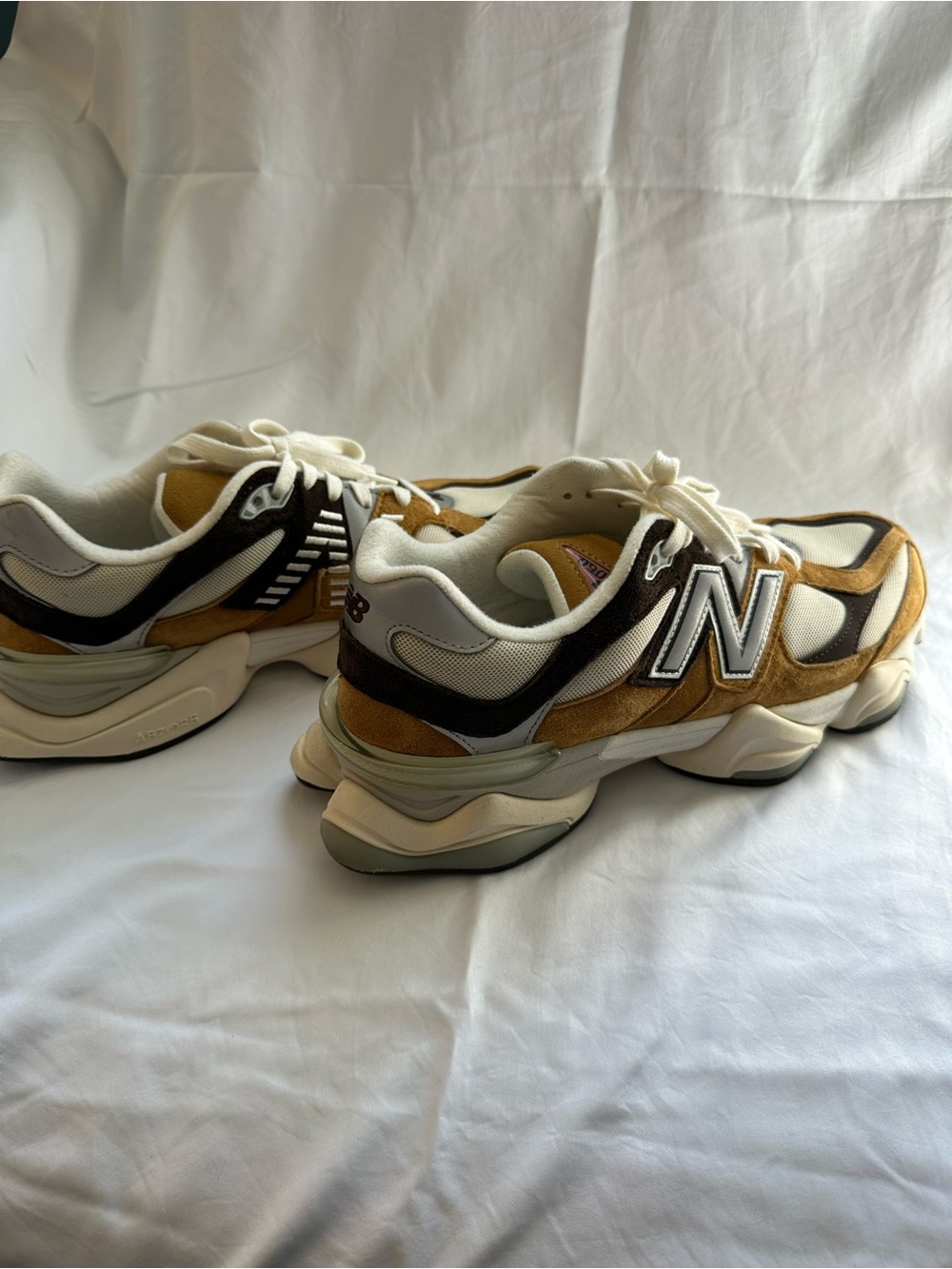 New Balance 9060 Size 11